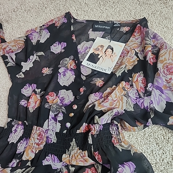 MinkPink Women's Floral Maxi Sheer Dress Black Long Sleeve Split Hem Size M - Picture 8 of 10